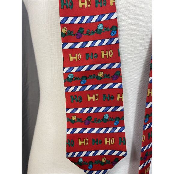 The Save The Children Collection Mens Silk‎ Tie HoHo Holiday Christmas Calamity - Picture 1 of 5